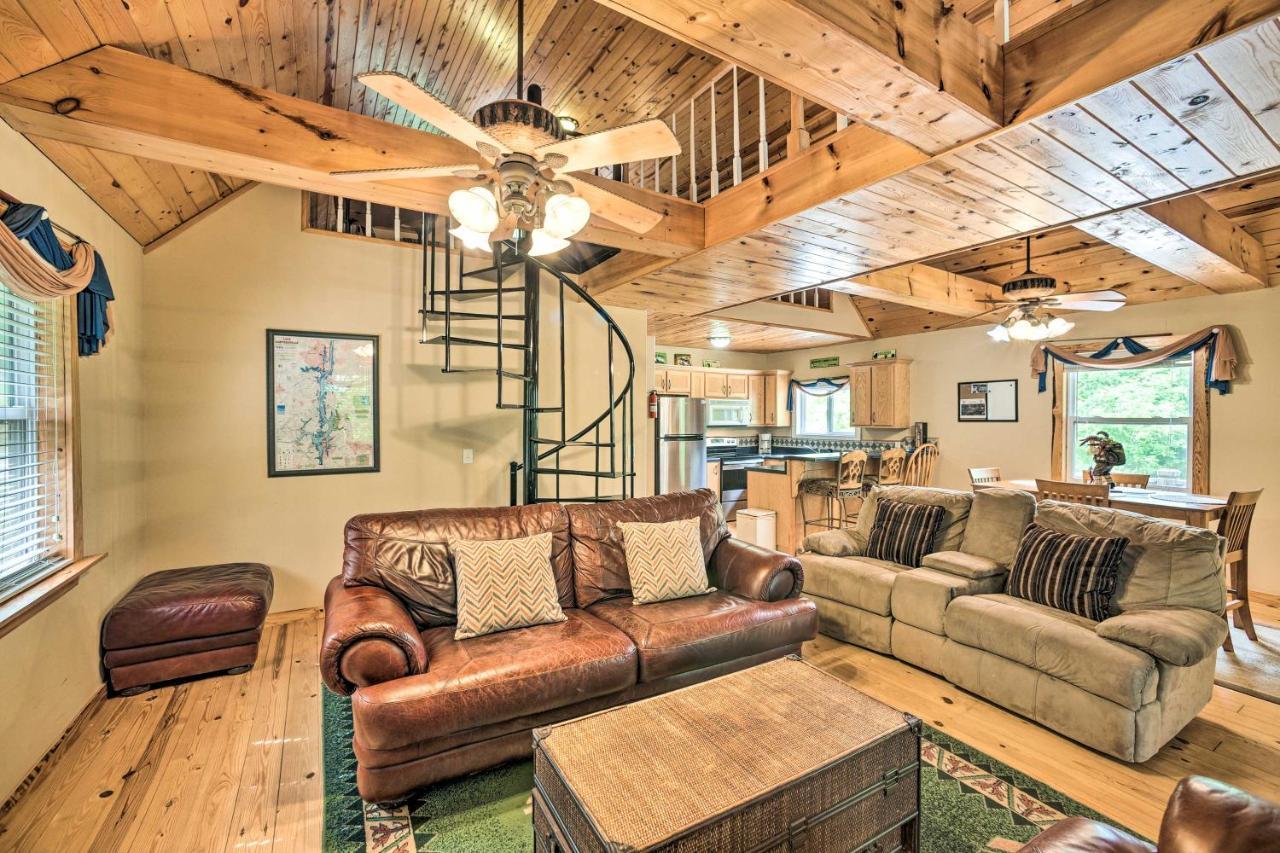 Golfers Retreat - Cabin In Resort Гънтърсвил Екстериор снимка