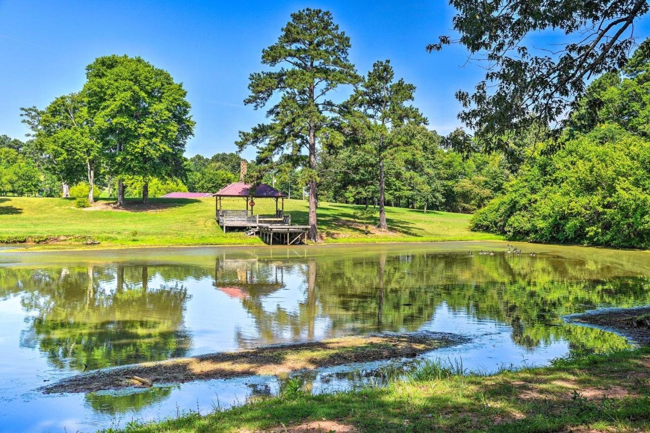 Golfers Retreat - Cabin In Resort Гънтърсвил Екстериор снимка