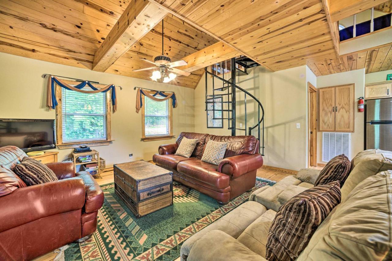 Golfers Retreat - Cabin In Resort Гънтърсвил Екстериор снимка