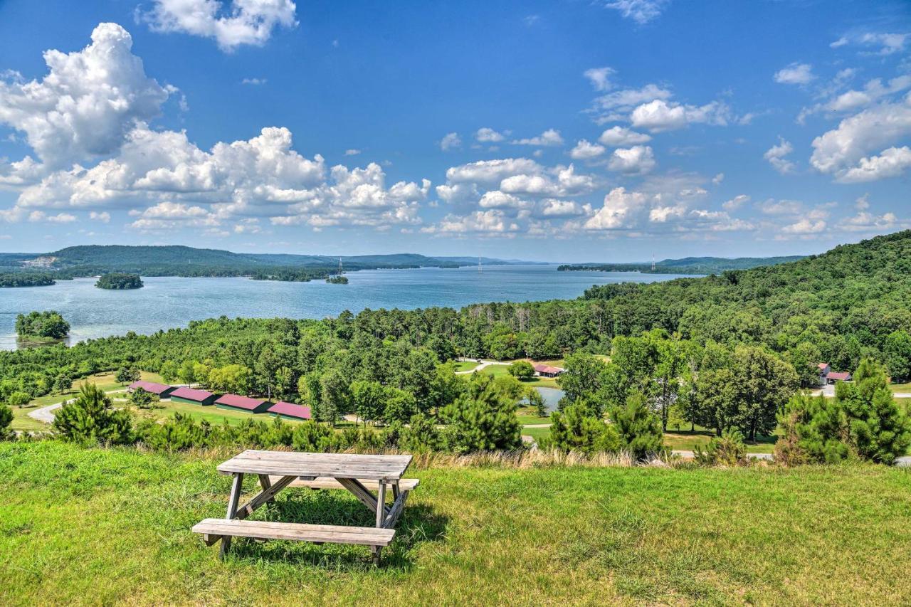 Golfers Retreat - Cabin In Resort Гънтърсвил Екстериор снимка